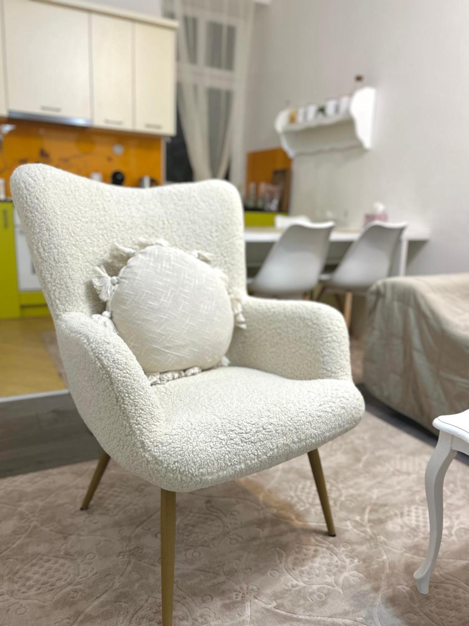 Main Street Retreat Apartment With Free Parking ซาราเยโว ภายนอก รูปภาพ