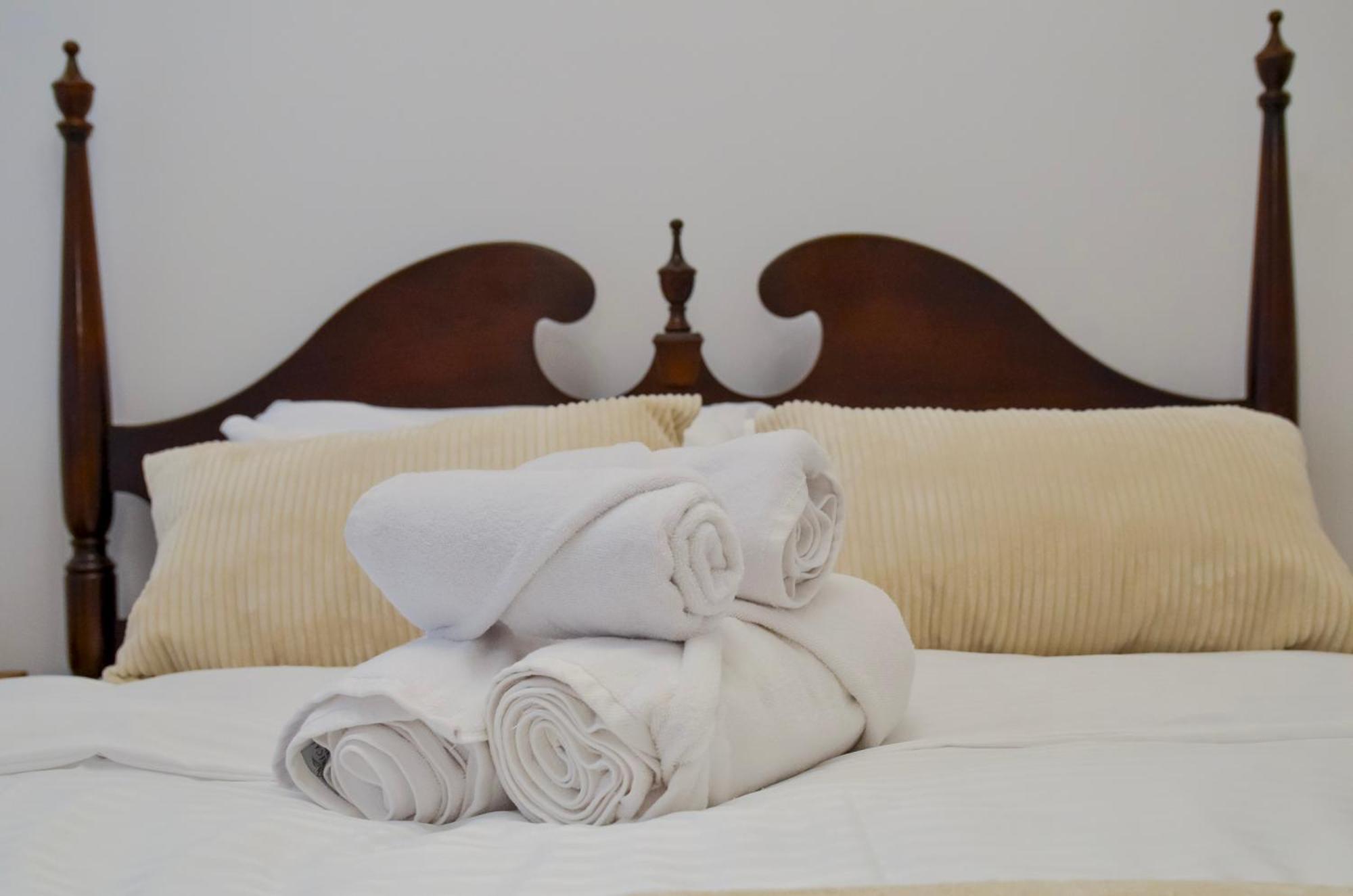 Main Street Retreat Apartment With Free Parking ซาราเยโว ภายนอก รูปภาพ