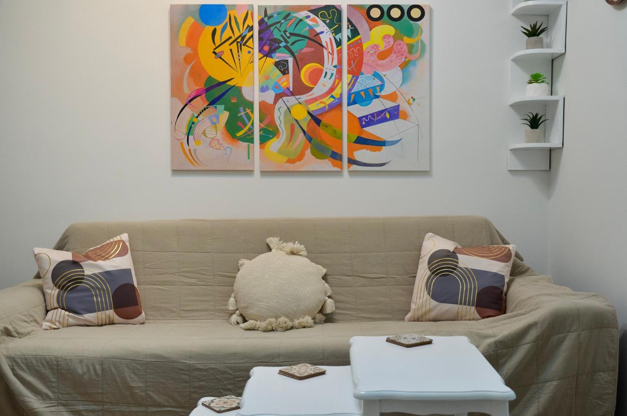 Main Street Retreat Apartment With Free Parking ซาราเยโว ภายนอก รูปภาพ